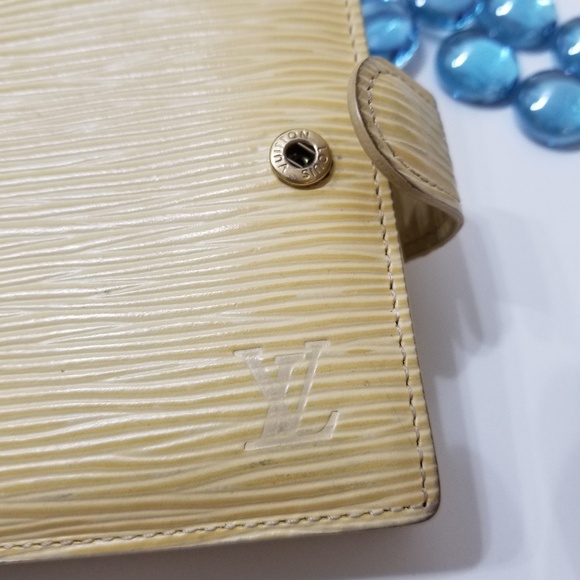 Louis Vuitton yellow card holder wallet - Picture 2 of 8